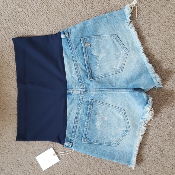 Pinkblush Distressed Denim Full Belly Maternity Shorts Size S - Picture 4 of 9